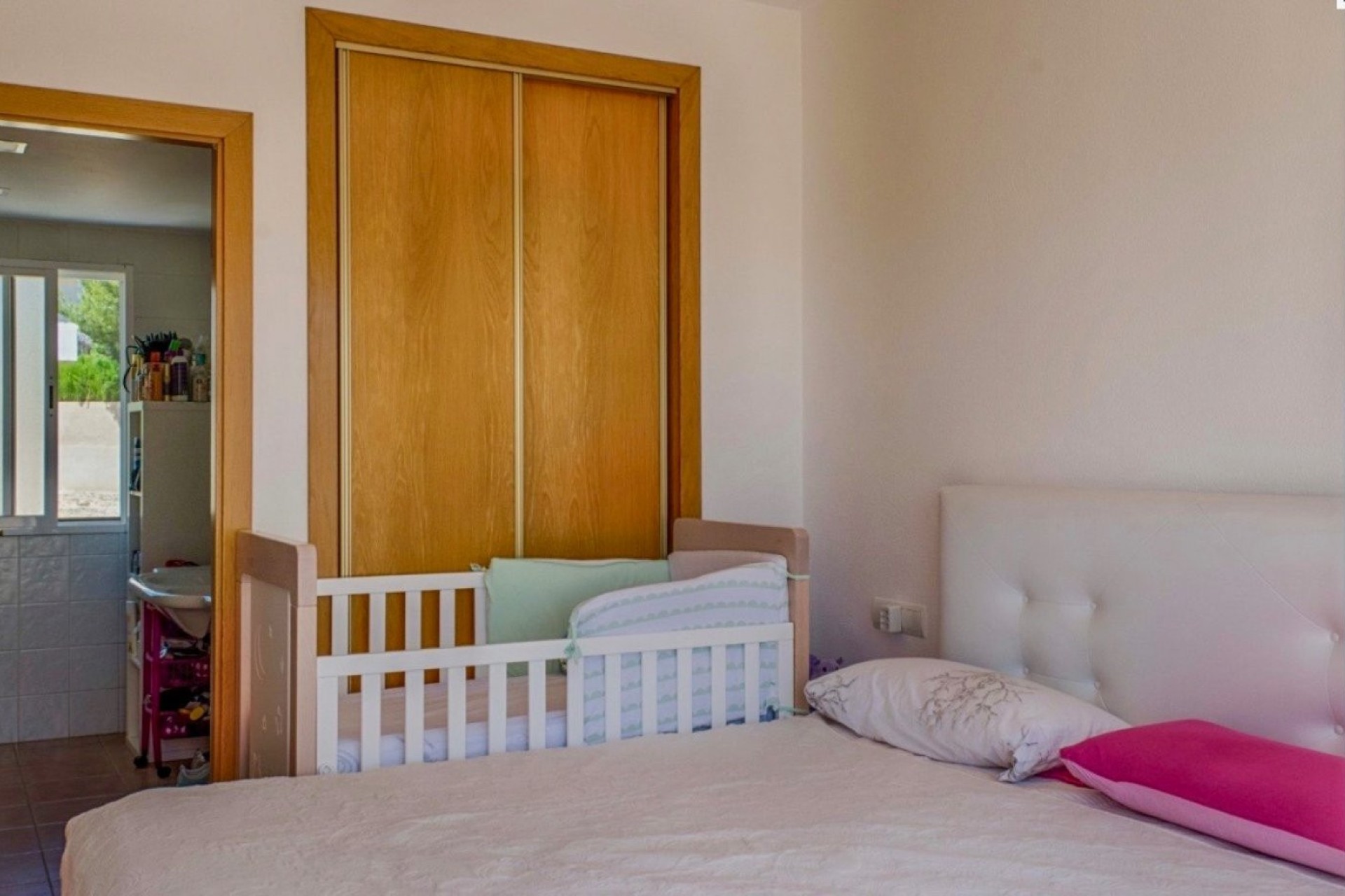 Resale - Villa - La Nucía - Convent De Les Montjes
