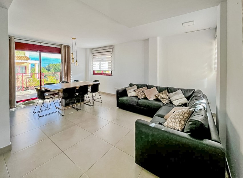 Resale - Villa - La Nucía - Monte Bello