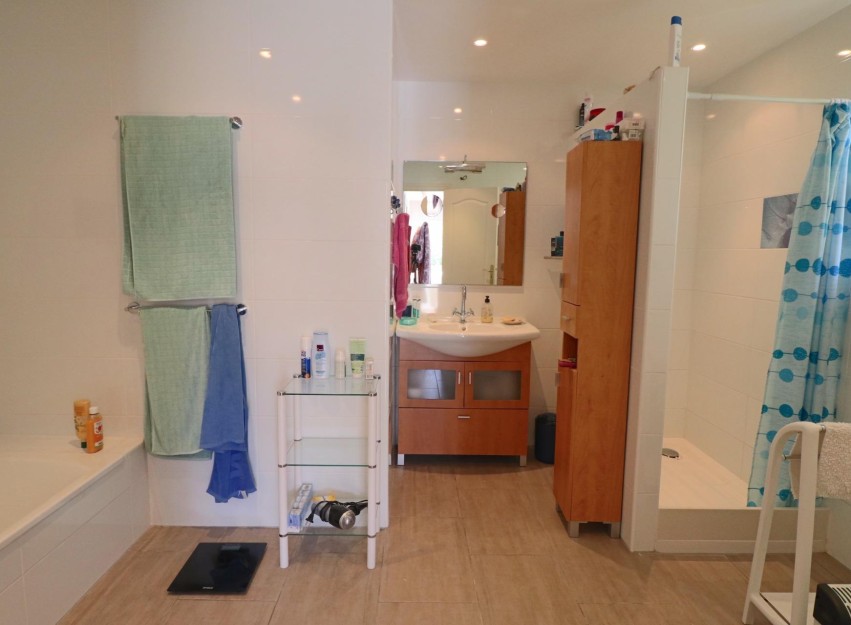 Resale - Villa - La Nucía - Pinar De Garaita