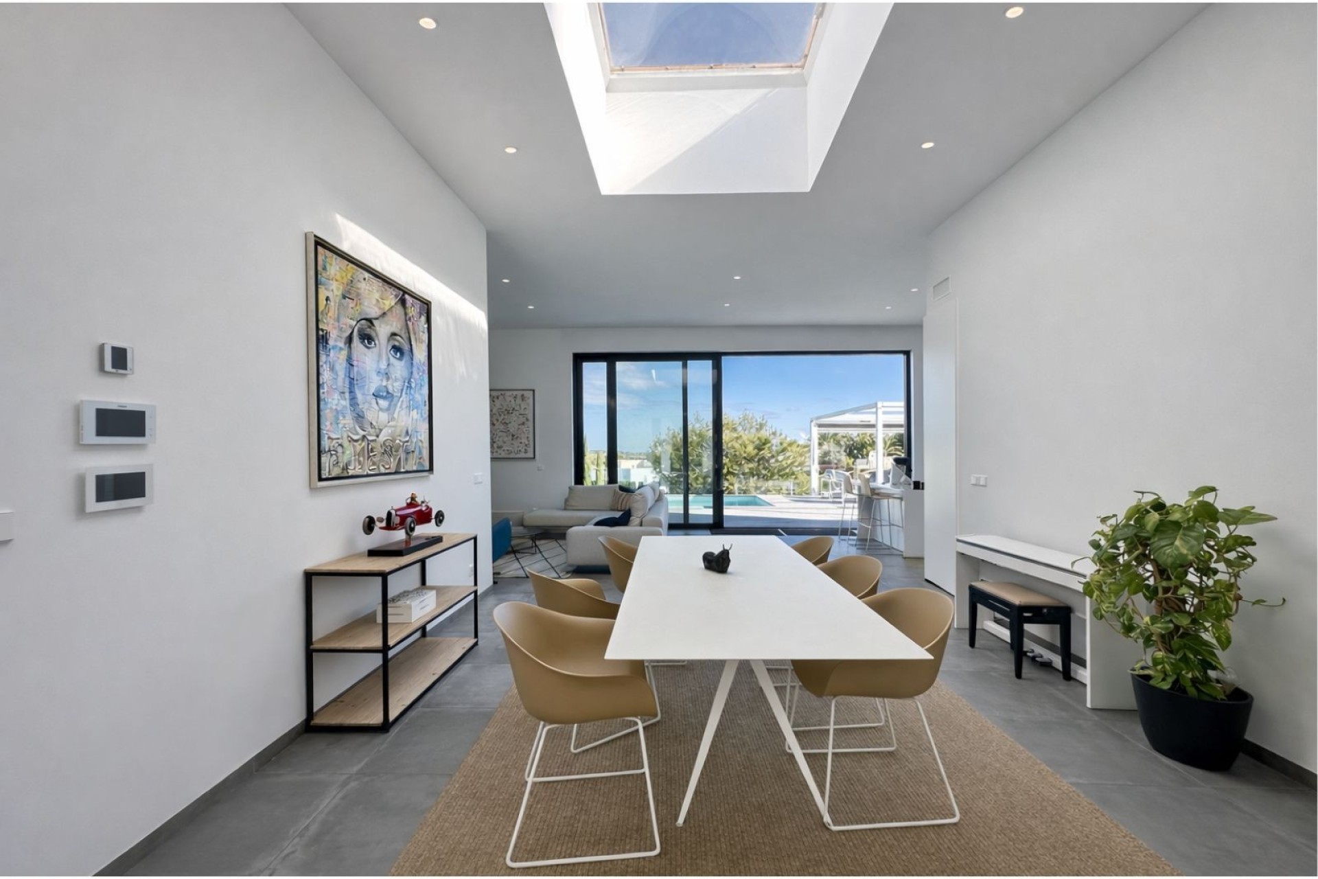 Resale - Villa - Las Colinas Golf Resort - Las Colinas golf