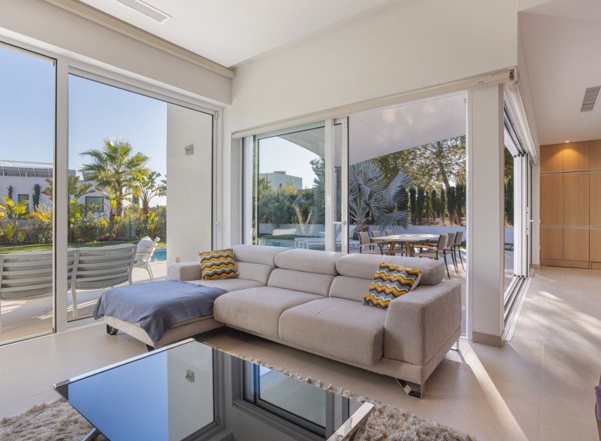 Resale - Villa - Las Colinas Golf Resort - Las Colinas golf