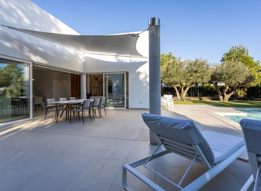 Resale - Villa - Las Colinas Golf Resort - Las Colinas golf
