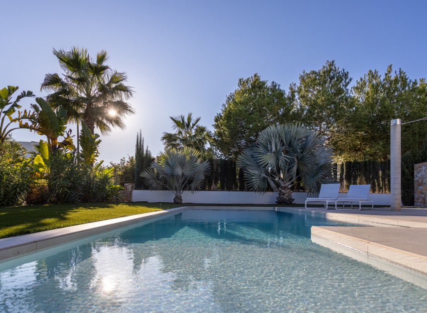 Resale - Villa - Las Colinas Golf Resort - Las Colinas golf