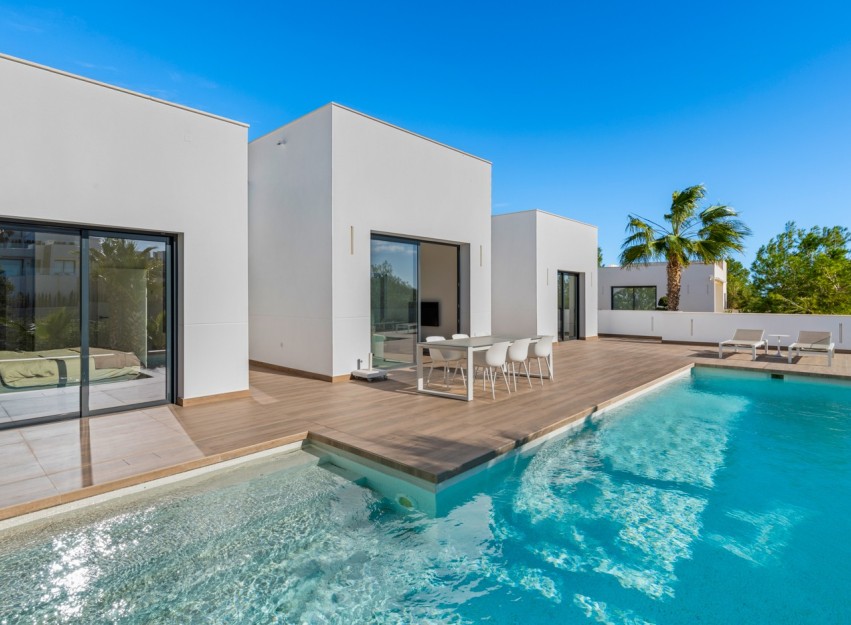 Resale - Villa - Las Colinas Golf Resort - Las Colinas golf