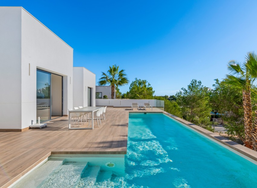 Resale - Villa - Las Colinas Golf Resort - Las Colinas golf