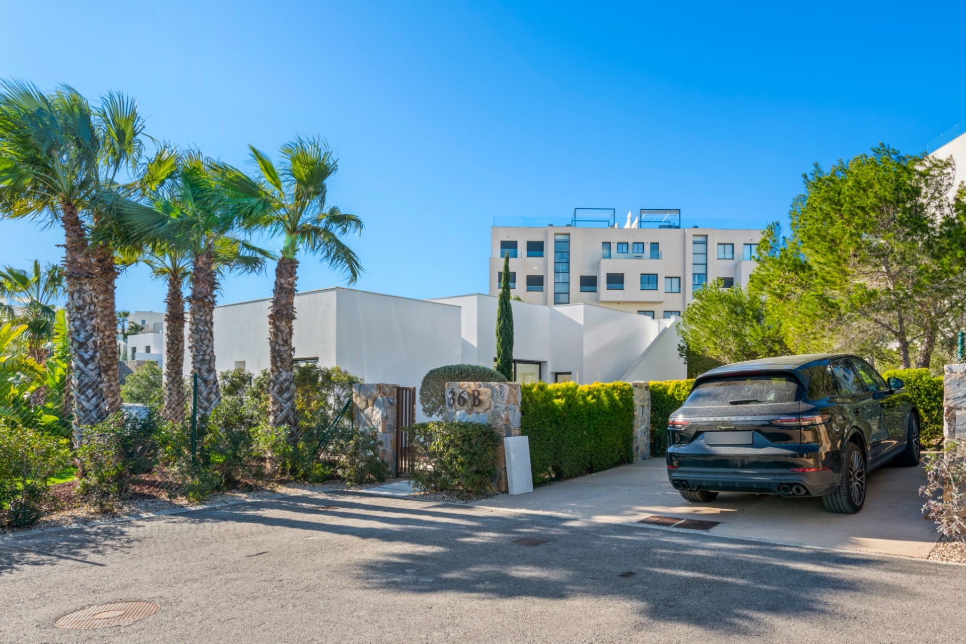 Resale - Villa - Las Colinas Golf Resort - Las Colinas golf
