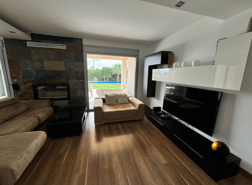 Resale - Villa - Lorca - El Campillo