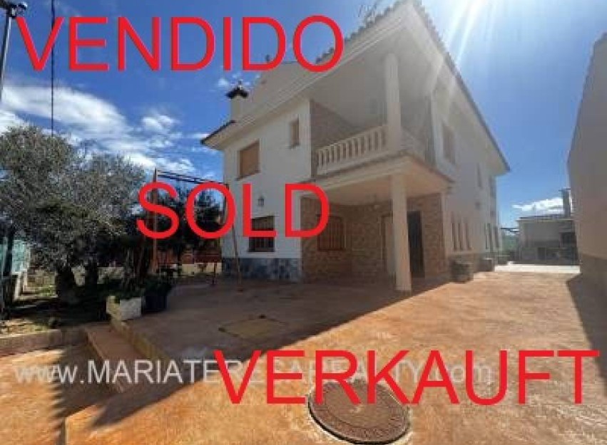Resale - Villa - Los Alcazares - La Bahia Bella