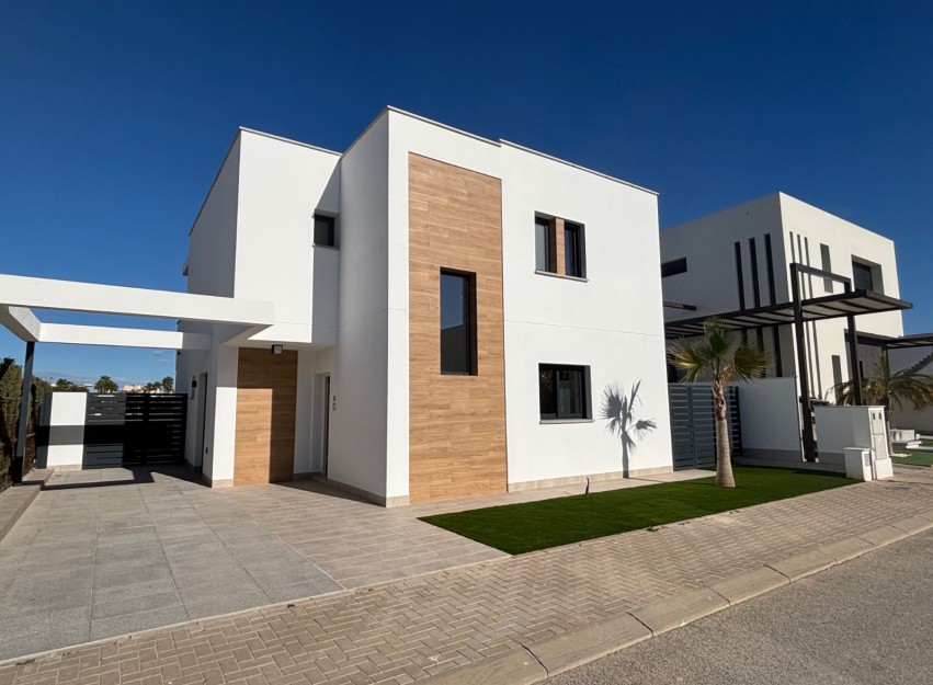 Resale - Villa - Los Alcazares - Roda Golf Resort