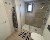 Resale - Villa - Los Alcazares - Roda