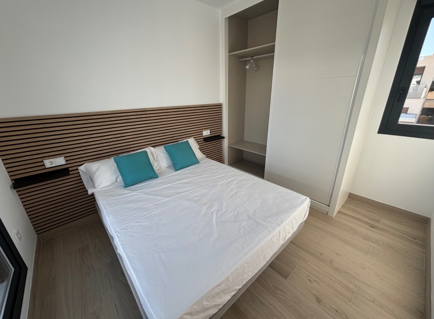 Resale - Villa - Los Alcazares - Roda