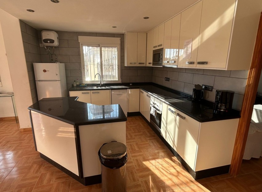 Resale - Villa - Los Alcazares - Santa Rosalia