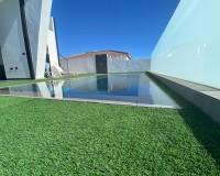 Resale - Villa - Los Balcones - Los Altos del Edén - Los Altos