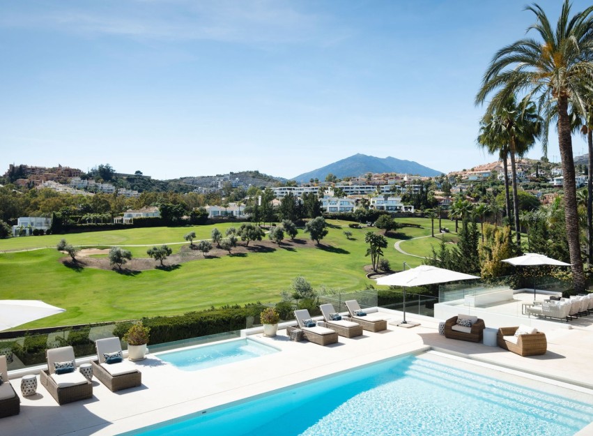 Resale - Villa - Marbella - Los Naranjos de Marbella