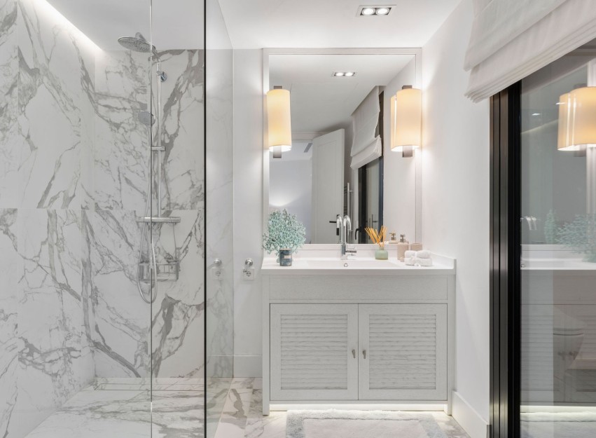 Resale - Villa - Marbella - Los Naranjos de Marbella