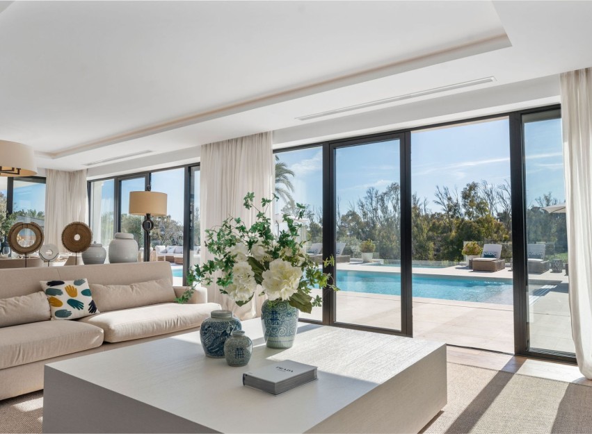Resale - Villa - Marbella - Los Naranjos de Marbella