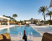 Resale - Villa - Marbella - Los Naranjos de Marbella