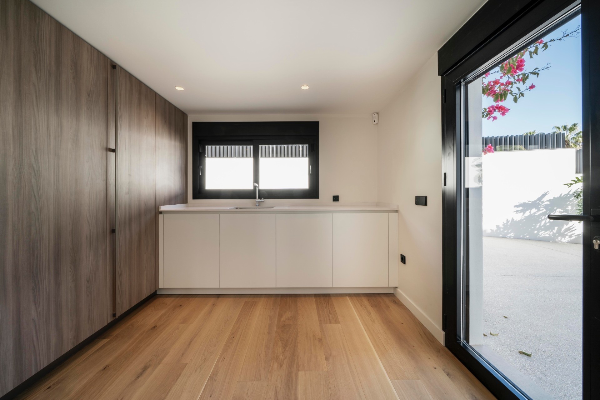 Resale - Villa - Marbella - Nagueles