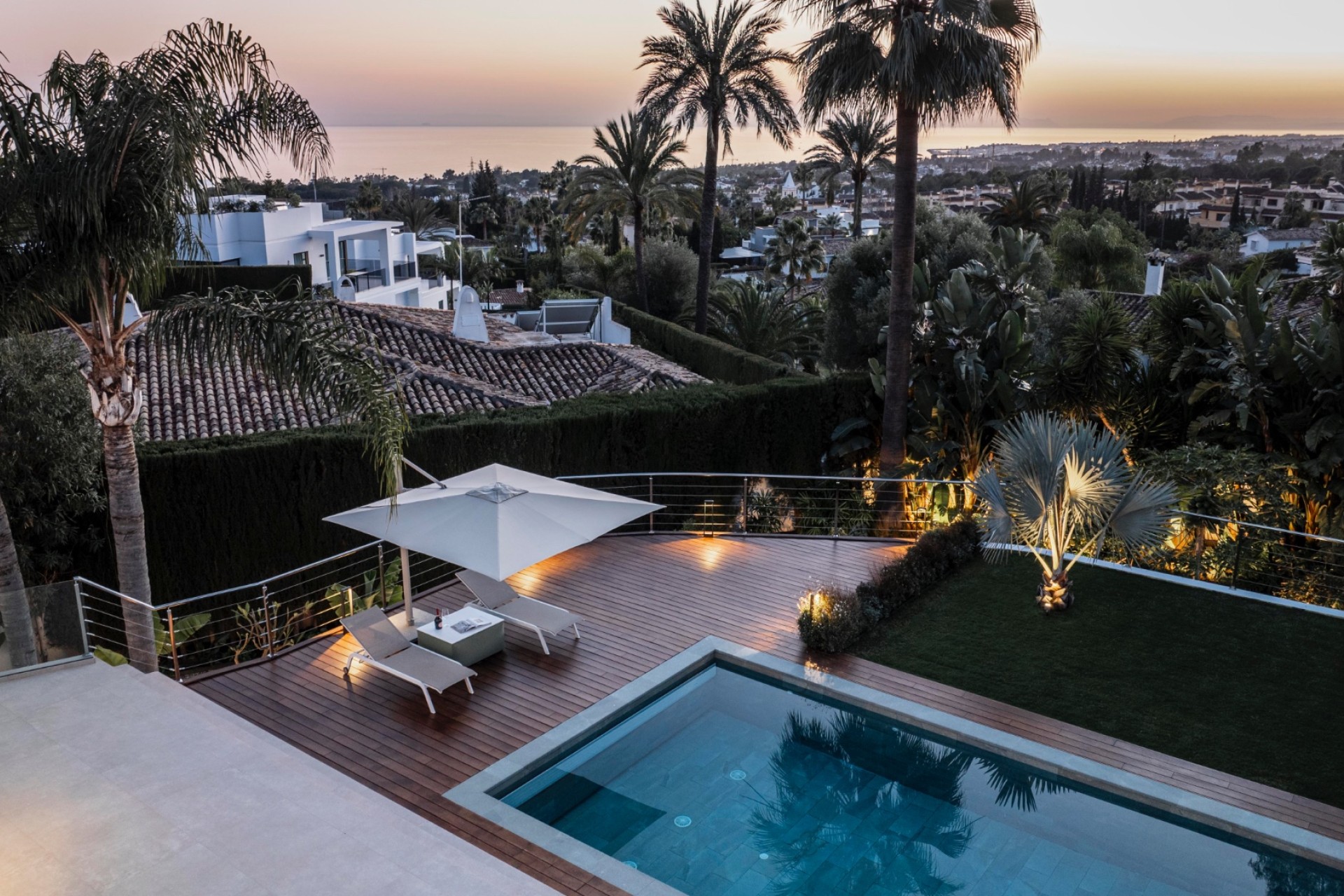 Resale - Villa - Marbella - Nagueles
