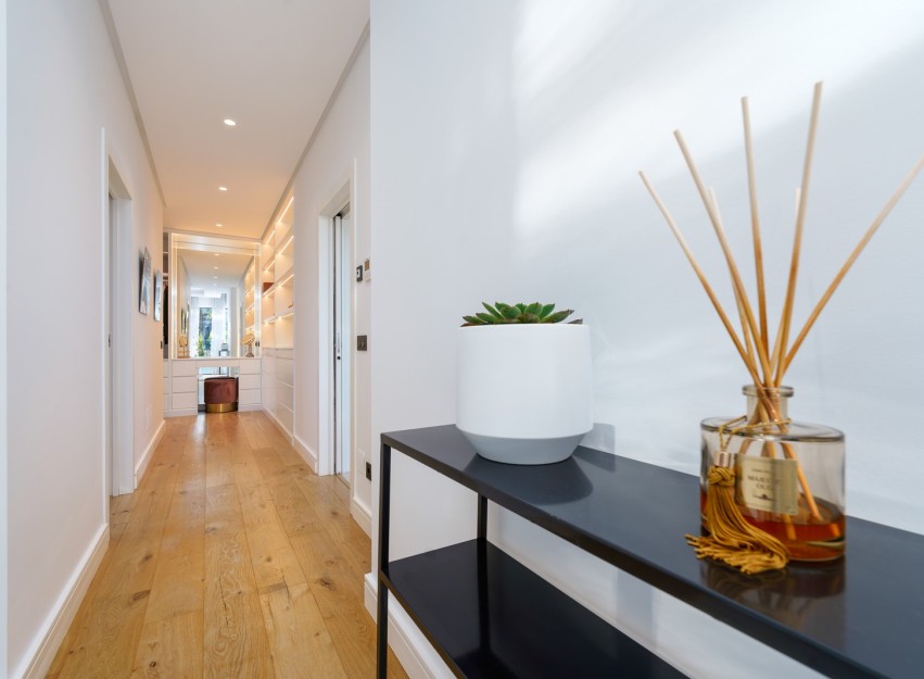 Resale - Villa - Marbella - Nueva Andalucía