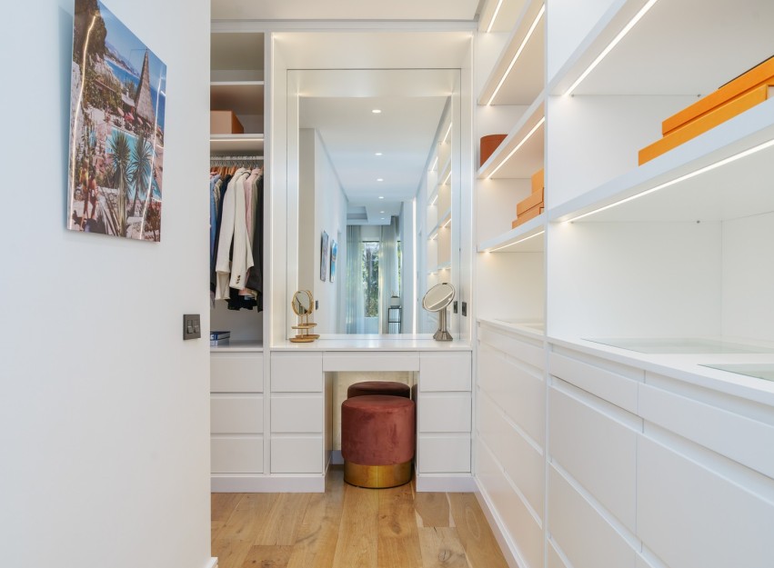 Resale - Villa - Marbella - Nueva Andalucía