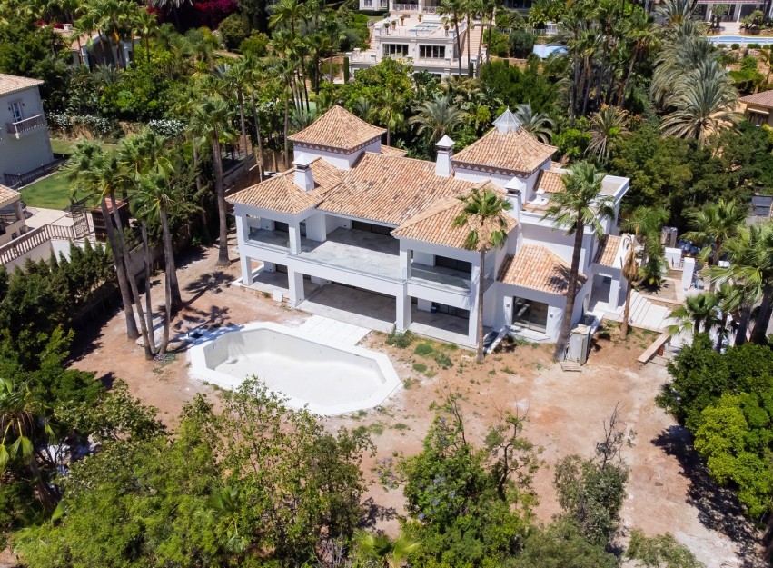 Resale - Villa - Marbella - Sierra Blanca