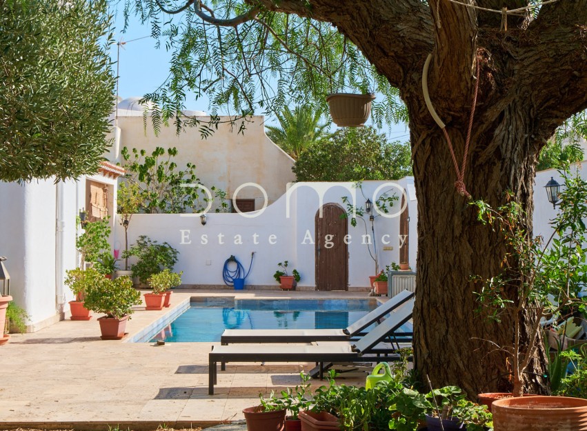 Resale - Villa - Mojácar