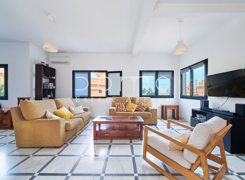 Resale - Villa - Mojácar