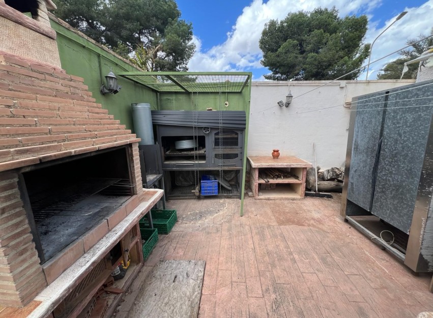 Resale - Villa - Orihuela Costa - Campoamor
