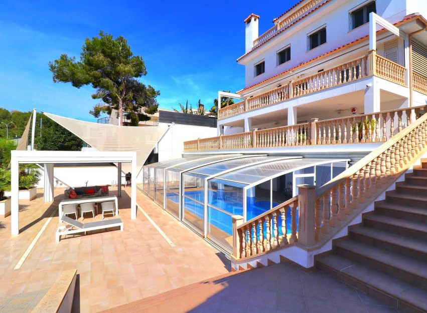 Resale - Villa - Orihuela Costa - Campoamor