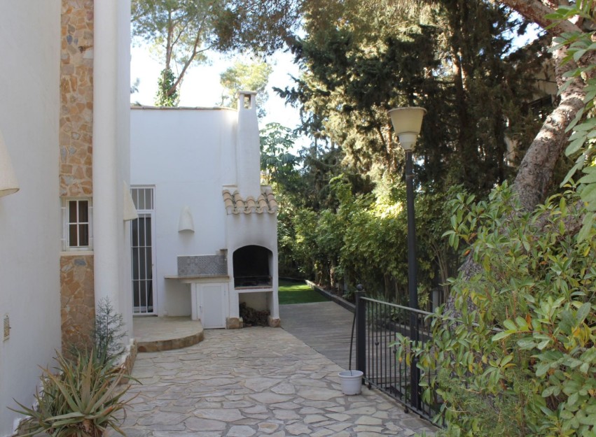 Resale - Villa - Orihuela Costa - Dehesa de campoamor