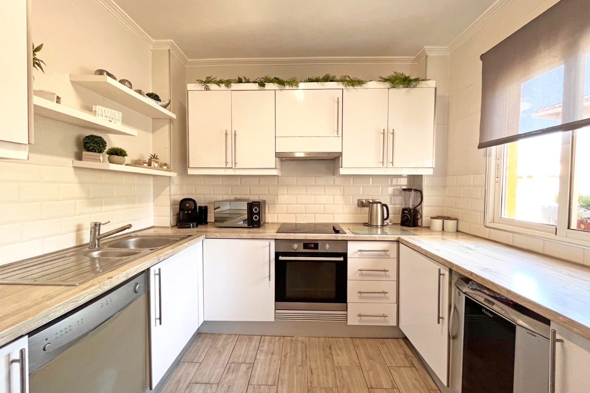 Resale - Villa - Orihuela Costa - La Zenia
