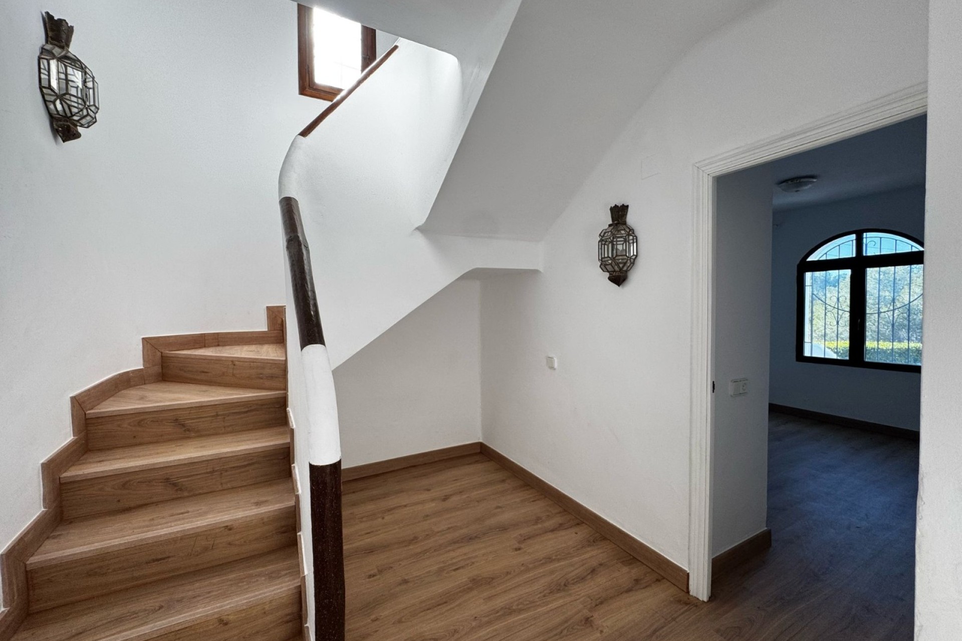 Resale - Villa - Orihuela Costa - Los Dolses