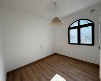 Resale - Villa - Orihuela Costa - Los Dolses