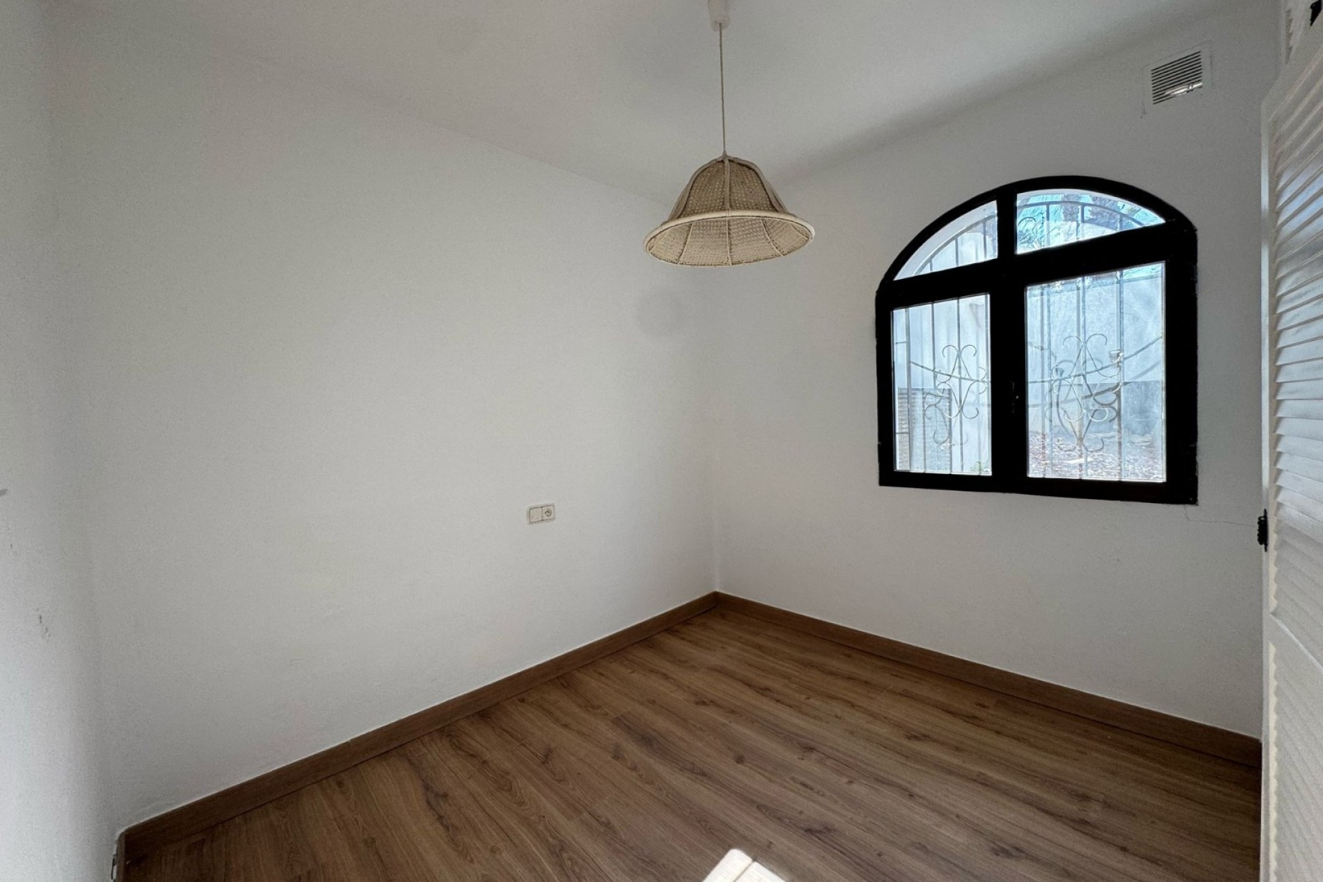Resale - Villa - Orihuela Costa - Los Dolses