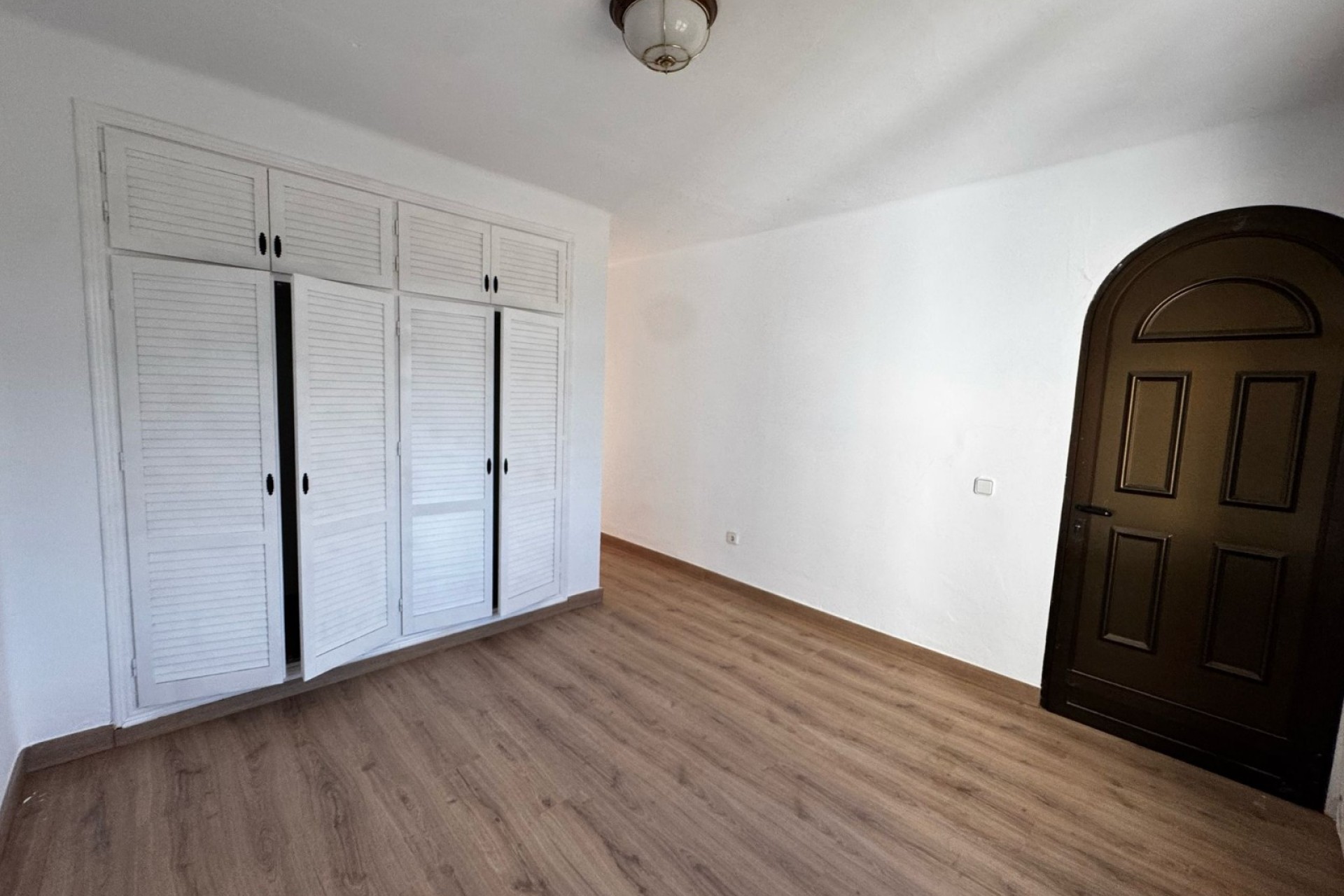 Resale - Villa - Orihuela Costa - Los Dolses
