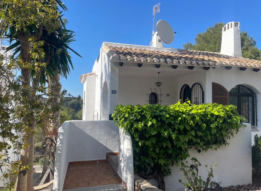 Resale - Villa - Orihuela Costa - Los Dolses