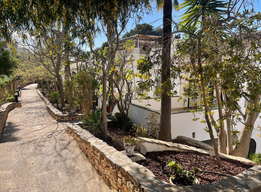 Resale - Villa - Orihuela Costa - Los Dolses