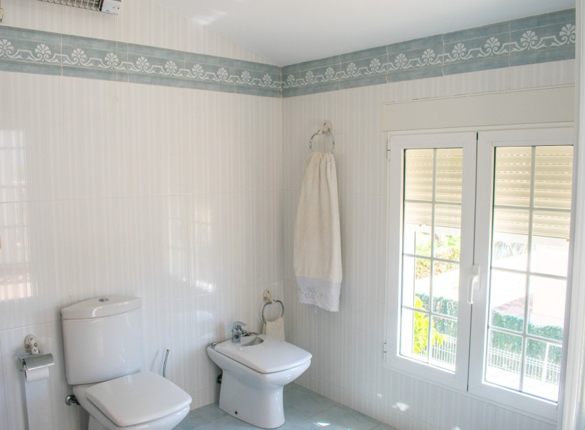 Resale - Villa - Orihuela Costa - MUY CERCA DE LA PLAYA