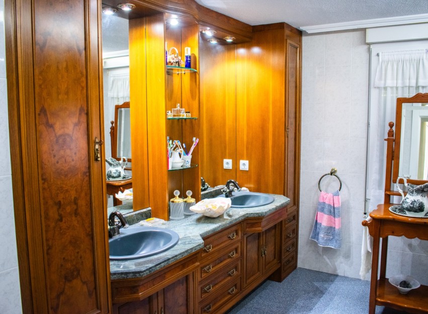 Resale - Villa - Orihuela Costa - MUY CERCA DE LA PLAYA