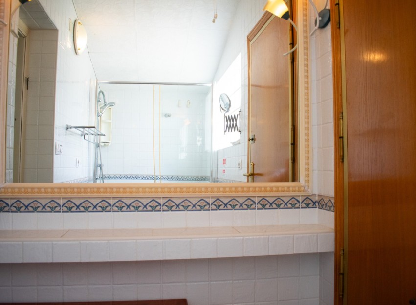 Resale - Villa - Orihuela Costa - MUY CERCA DE LA PLAYA