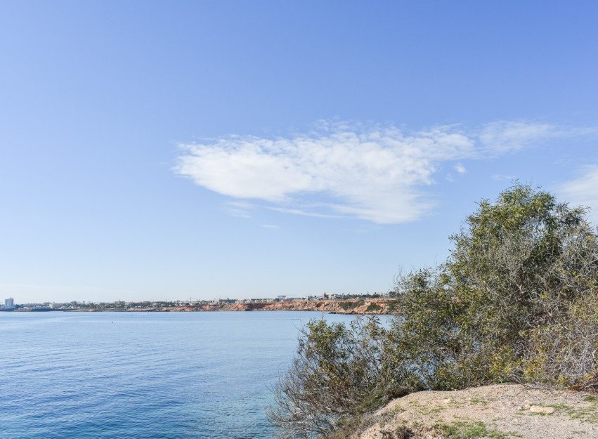 Resale - Villa - Orihuela Costa - Punta Prima