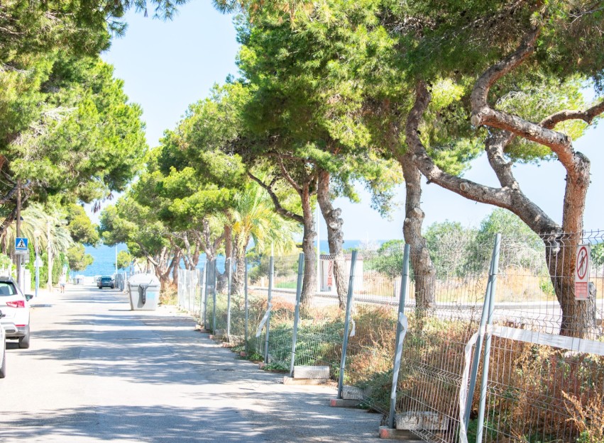 Resale - Villa - Orihuela Costa - Punta Prima