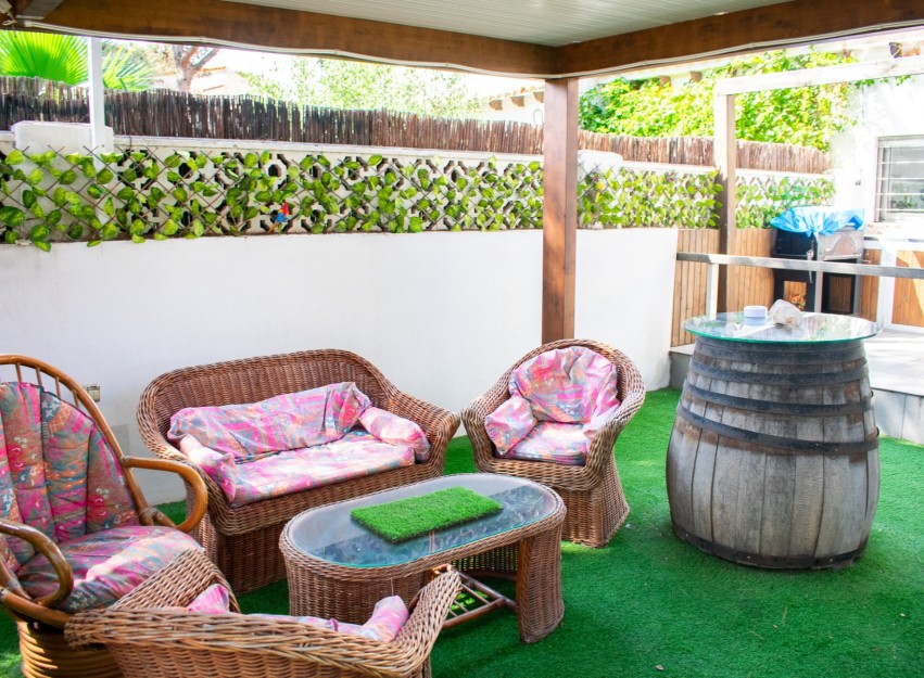 Resale - Villa - Orihuela Costa - Punta Prima