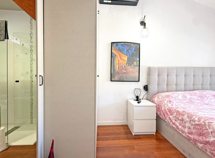Resale - Villa - Orihuela Costa - Punta Prima