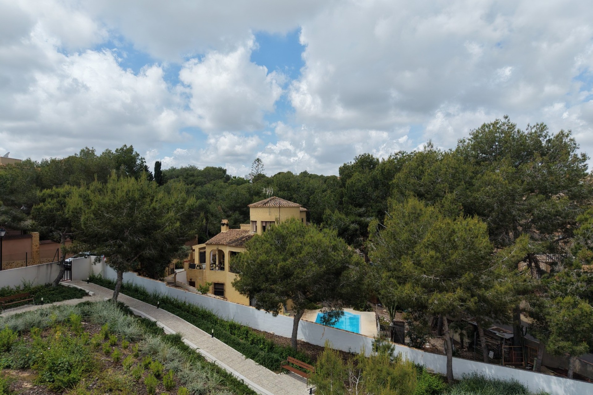 Resale - Villa - Orihuela Costa - Villamartín