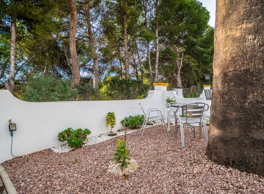 Resale - Villa - Orihuela Costa - Villamartín