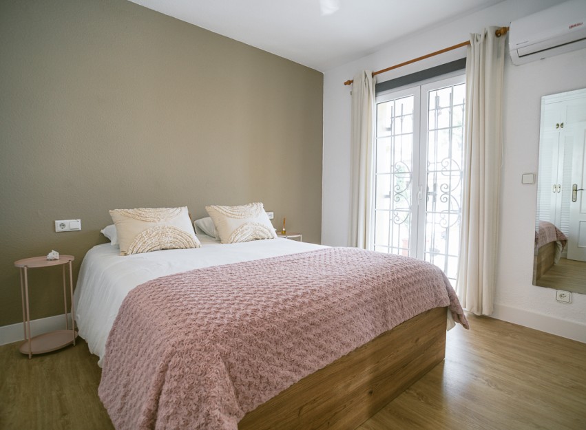 Resale - Villa - Orihuela Costa - Villamartín