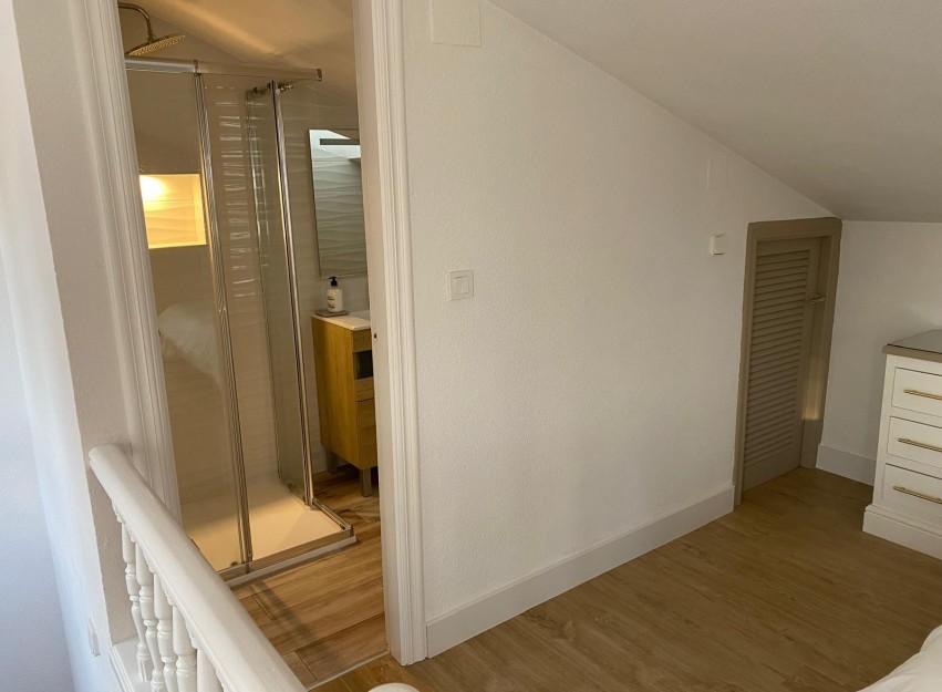 Resale - Villa - Orihuela Costa - Villamartín