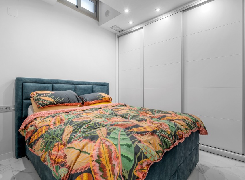 Resale - Villa - Orihuela Costa - Villamartín